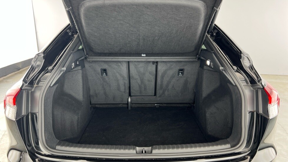 Used Audi Q4 e-tron 2025 for sale - 77043045: Photo 18