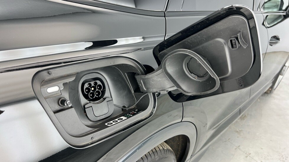 Used Audi Q4 e-tron 2025 for sale - 77043045: Photo 26