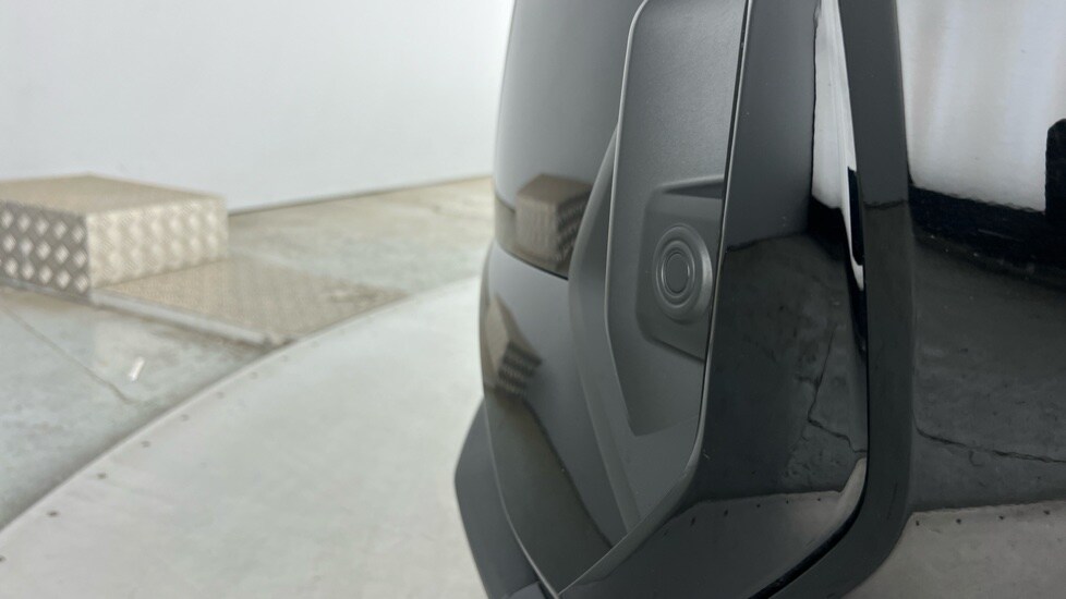 Used Audi Q4 e-tron 2025 for sale - 77043045: Photo 38