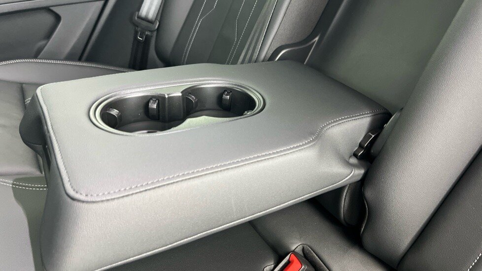 Used Audi Q4 e-tron 2025 for sale - 77043045: Photo 39