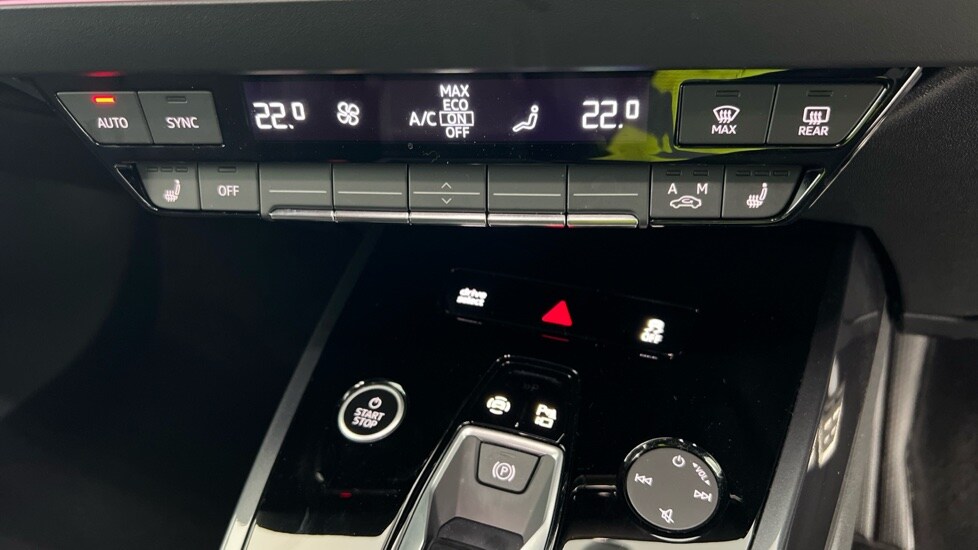 Used Audi Q4 e-tron 2025 for sale - 77043045: Photo 50