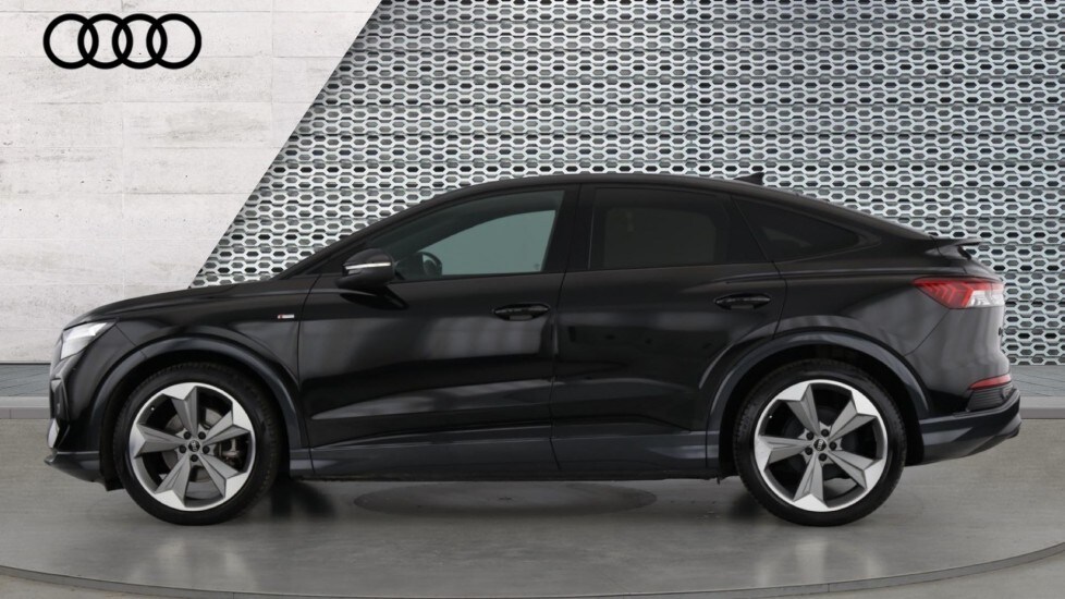 Used Audi Q4 e-tron 2025 for sale - 77043045: Photo 9