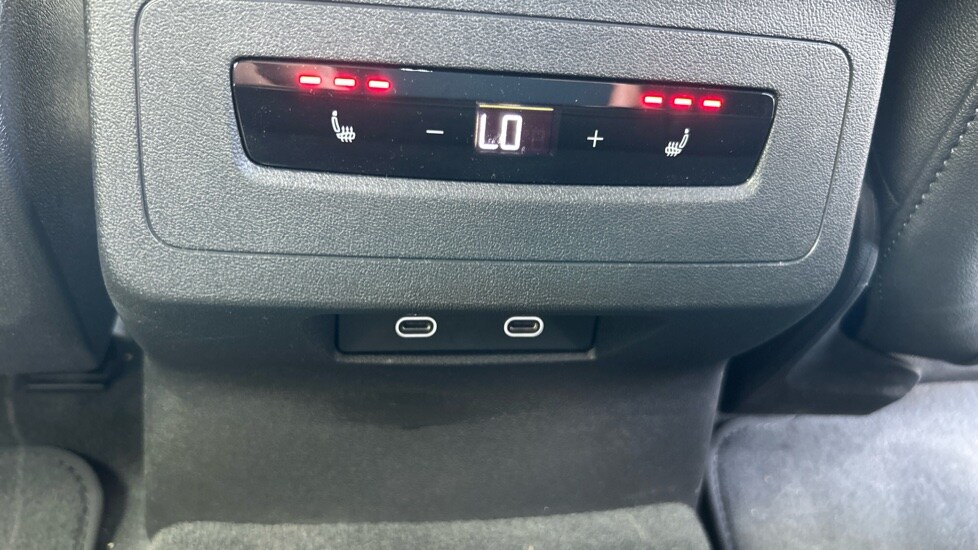 Vehicle 44