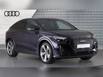 Used Audi Q4 e-tron 2024 for sale - 75541200: Photo
