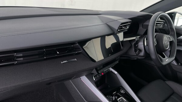 Used Audi A3 2024 for sale - 75438791: Photo 2