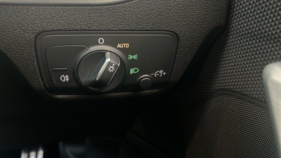 Used Audi Q2 2025 for sale - 76937482: Photo 42