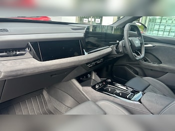 Used Audi Q6 e-tron 2024 for sale - 75565462: Photo