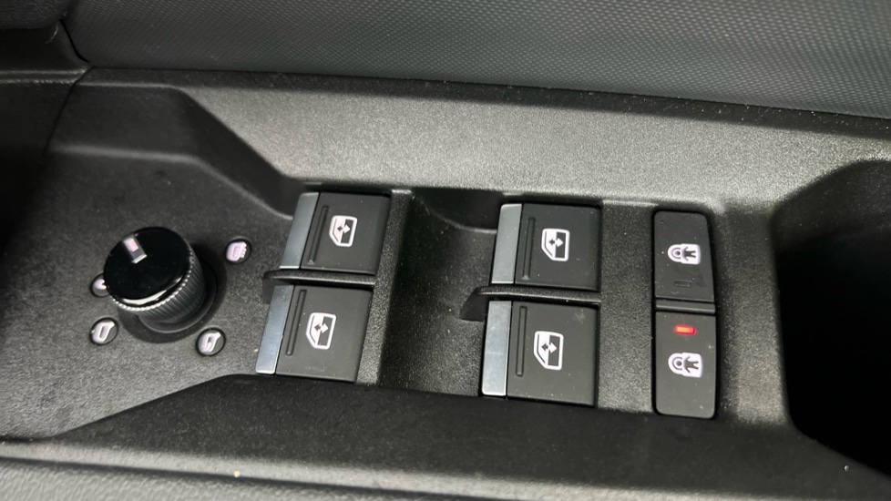 Used Audi Q4 e-tron 2024 for sale - 76803989: Photo 41