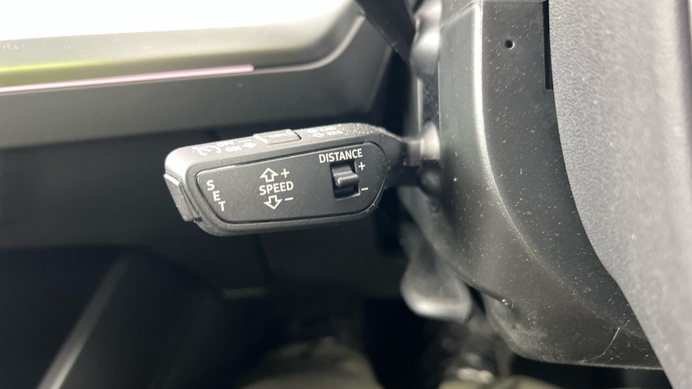 Used Audi Q4 e-tron 2024 for sale - 76803989: Photo 47