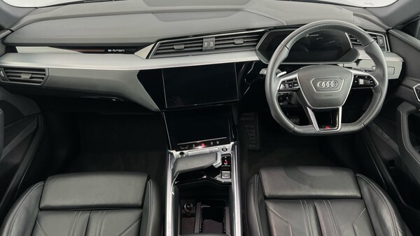 Used Audi e-tron 2022 for sale - 76311836: Photo 12