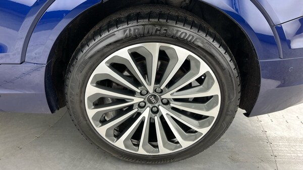 Used Audi e-tron 2022 for sale - 76311836: Photo 22