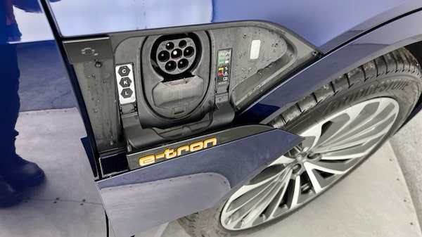 Used Audi e-tron 2022 for sale - 76311836: Photo 26