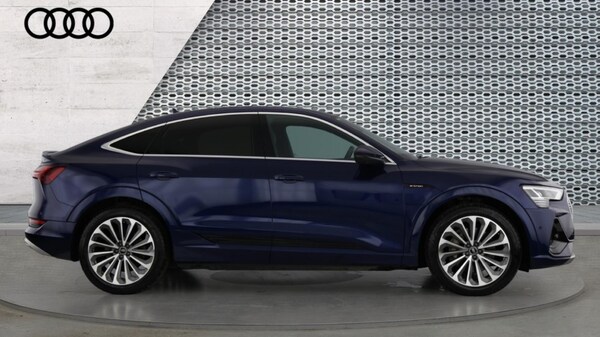 Used Audi e-tron 2022 for sale - 76311836: Photo 4