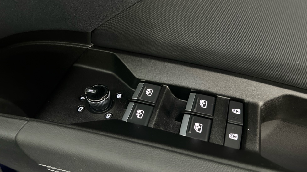 Used Audi Q4 e-tron 2025 for sale - 76796275: Photo 27