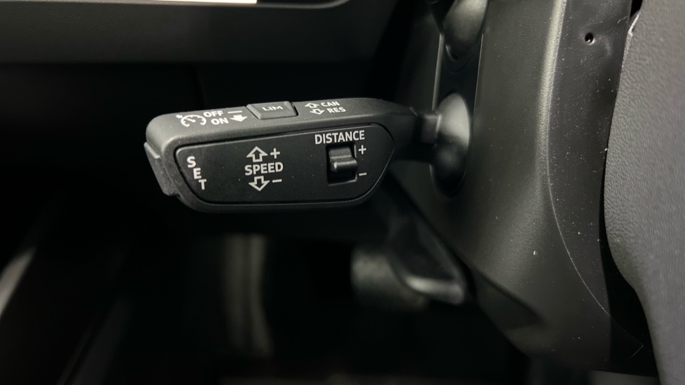 Used Audi Q4 e-tron 2025 for sale - 76796275: Photo 33