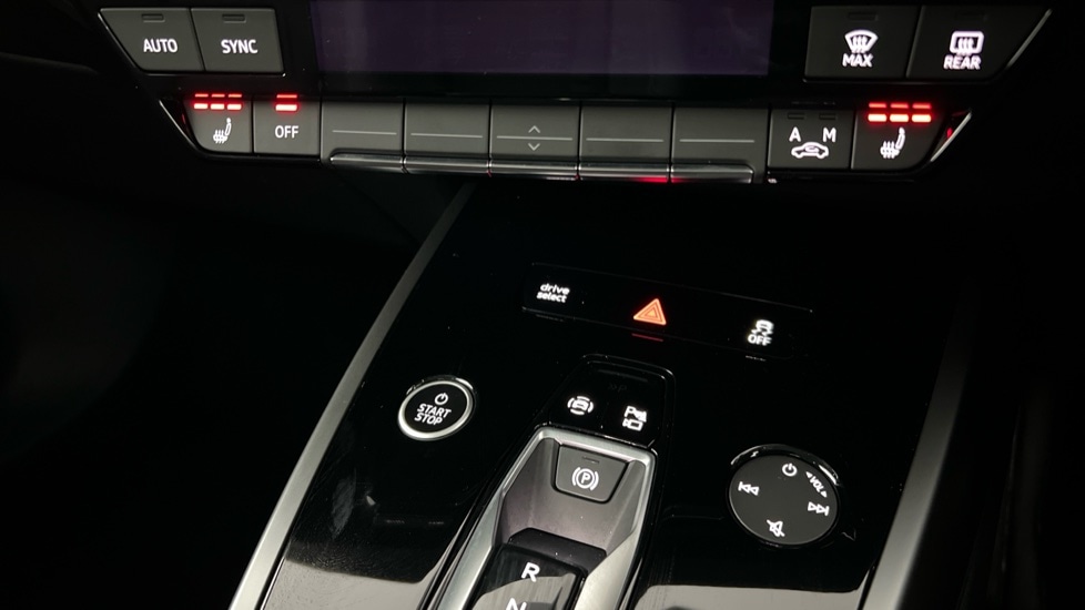 Used Audi Q4 e-tron 2025 for sale - 76796275: Photo 35