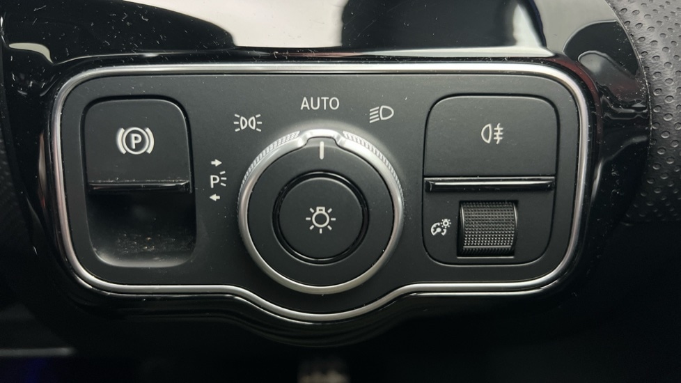 Used Mercedes-Benz CLA 2024 for sale - 76415257: Photo 38