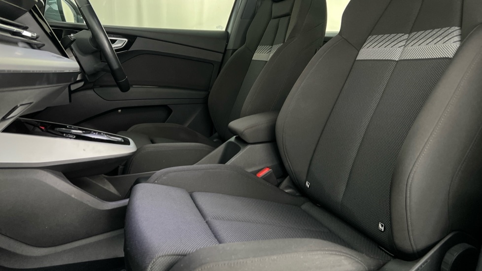 Used Audi Q4 e-tron 2022 for sale - 76441920: Photo 17
