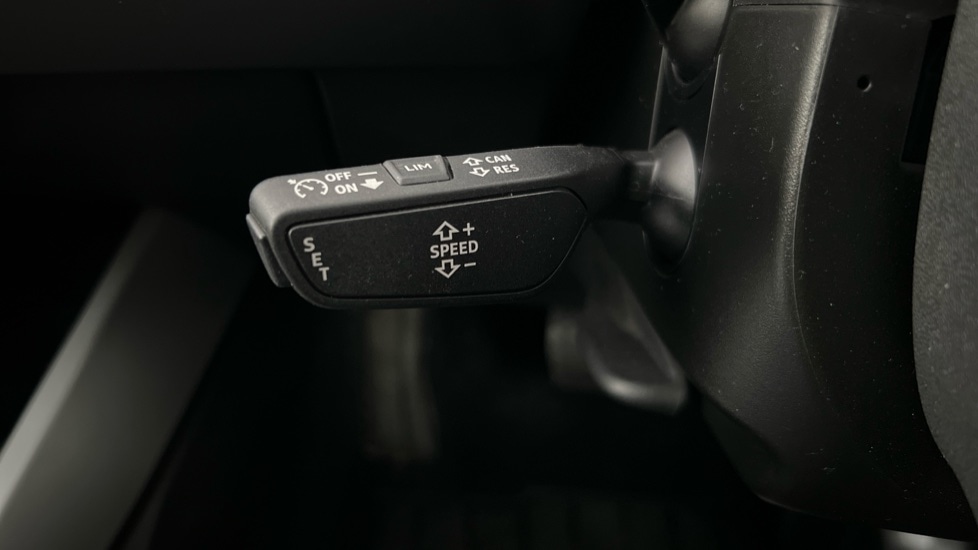 Used Audi Q4 e-tron 2022 for sale - 76441920: Photo 33