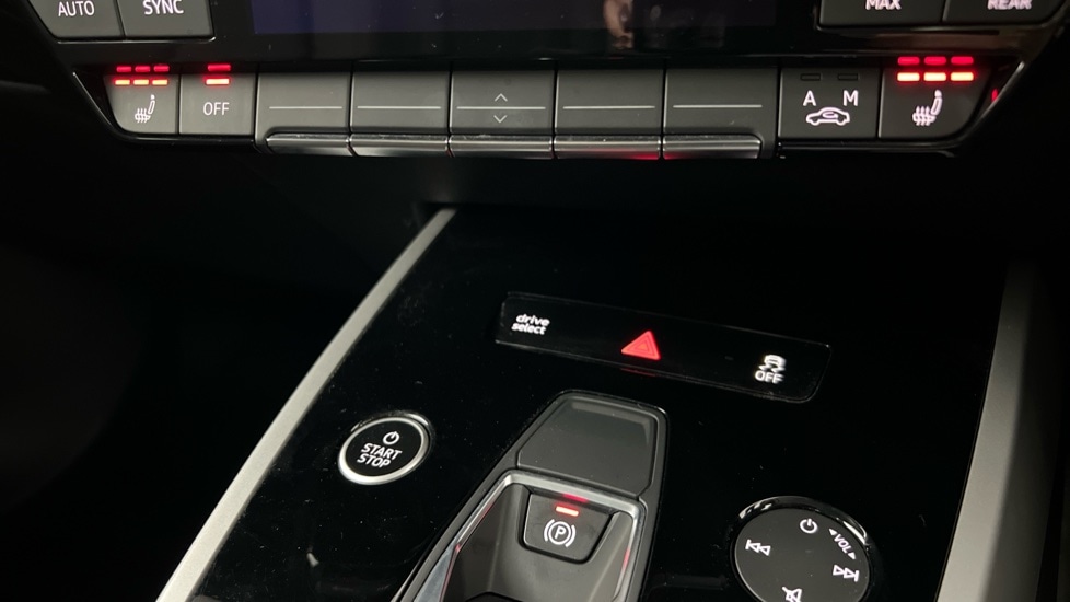 Used Audi Q4 e-tron 2022 for sale - 76441920: Photo 34