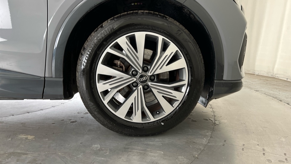 Used Audi Q4 e-tron 2022 for sale - 76441920: Photo 5