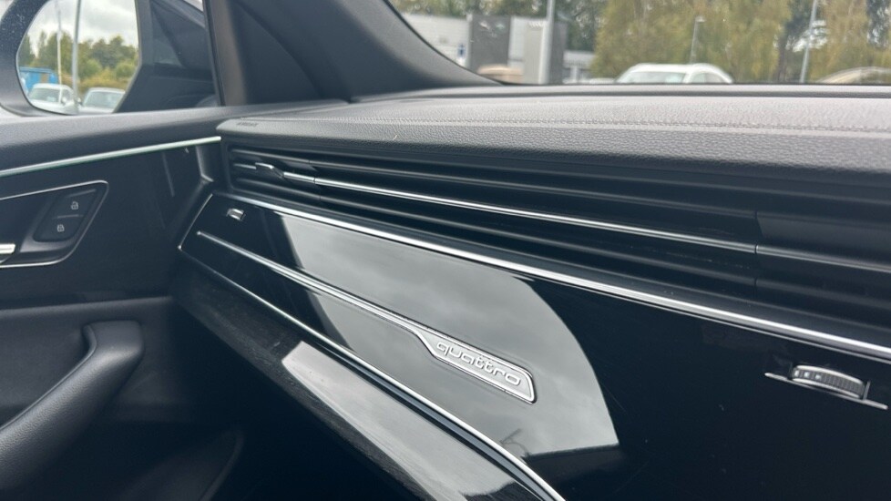 Used Audi Q8 2022 for sale - 75886993: Photo 16
