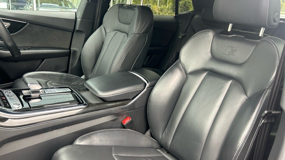 Used Audi Q8 2022 for sale - 75886993: Photo 17