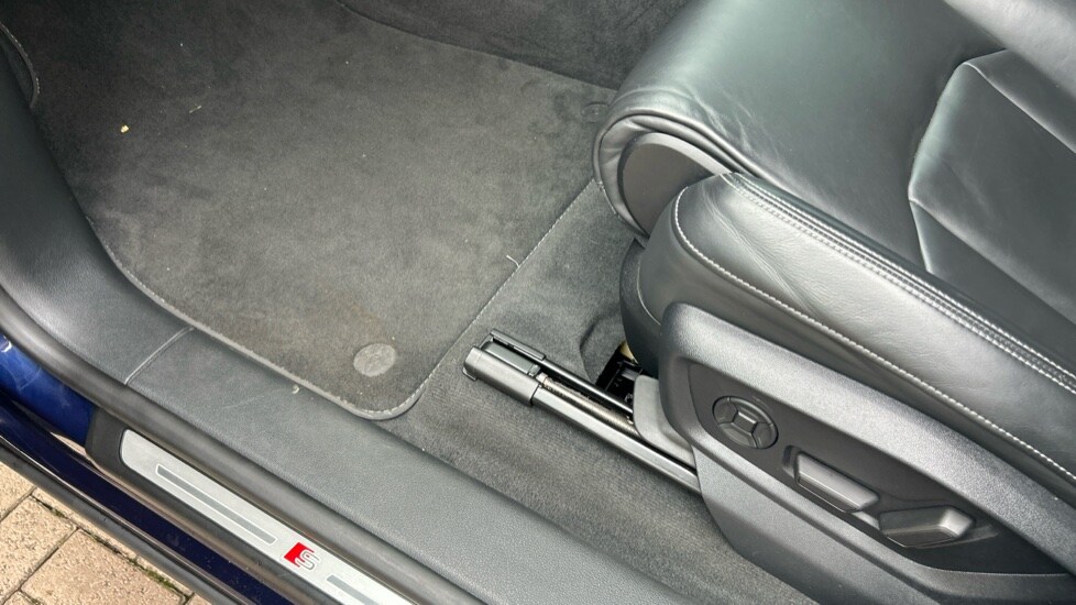 Used Audi Q8 2022 for sale - 75886993: Photo 41