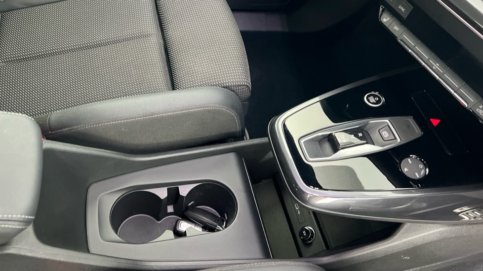 Used Audi Q4 e-tron 2022 for sale - 76438056: Photo 29