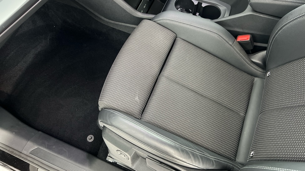 Used Audi Q4 e-tron 2022 for sale - 76438056: Photo 31