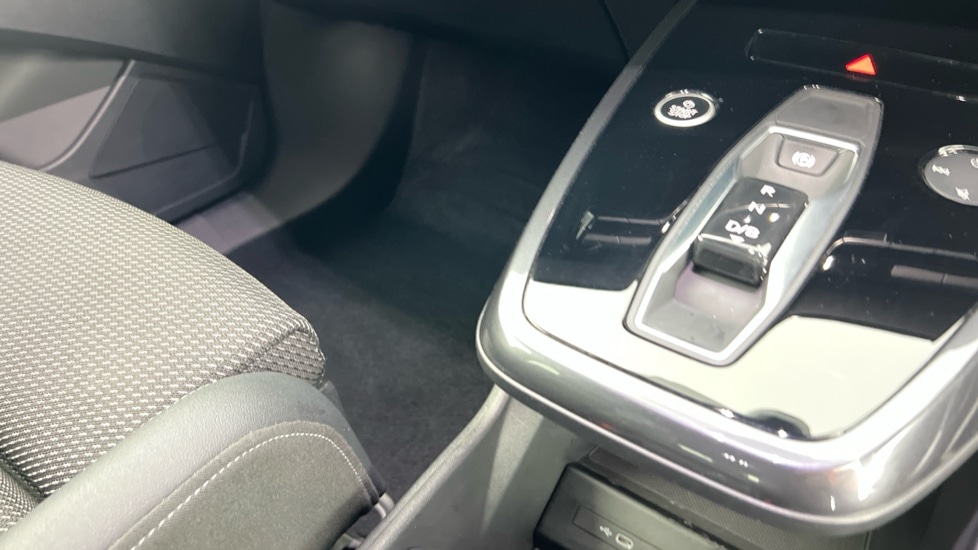 Used Audi Q4 e-tron 2022 for sale - 76438056: Photo 34