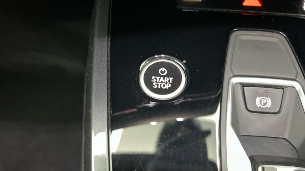 Used Audi Q4 e-tron 2022 for sale - 76438056: Photo 39