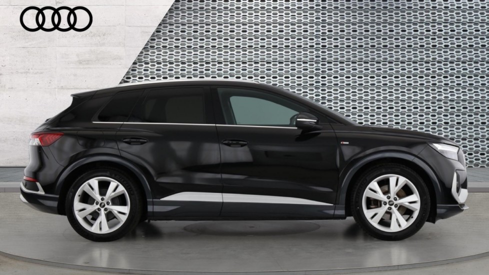 Used Audi Q4 e-tron 2022 for sale - 76438056: Photo 4