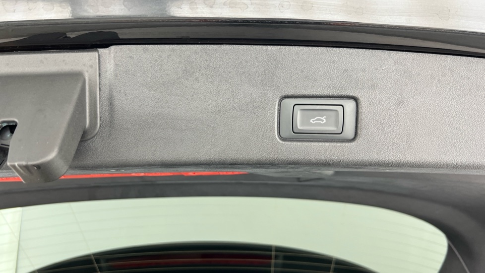 Used Audi Q4 e-tron 2022 for sale - 76438056: Photo 52