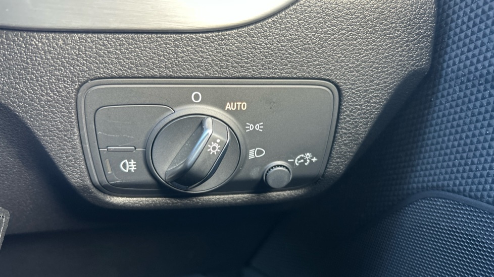 Used Audi Q2 2023 for sale - 76124429: Photo 49