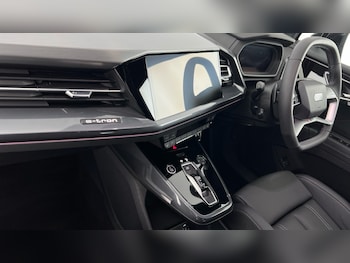 Used Audi Q4 e-tron 2025 for sale - 76826740: Photo