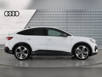 Used Audi Q4 e-tron 2025 for sale - 76826740: Photo