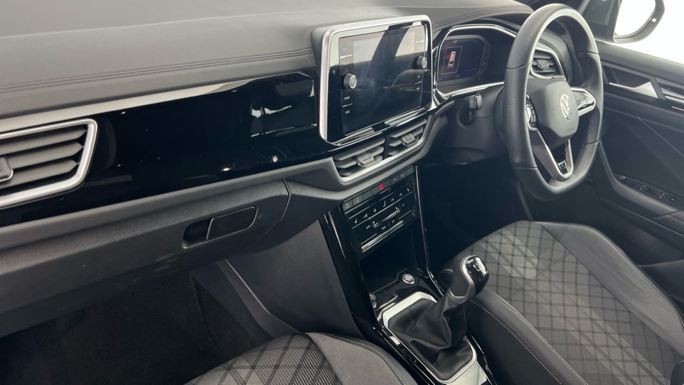 Used Volkswagen T-Roc 2022 for sale - 76124831: Photo 10