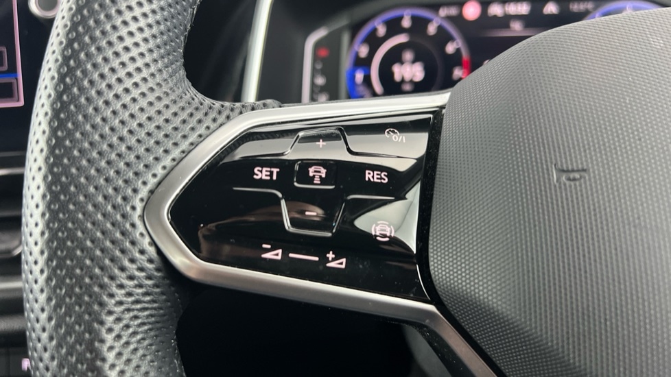 Used Volkswagen T-Roc 2022 for sale - 76124831: Photo 23