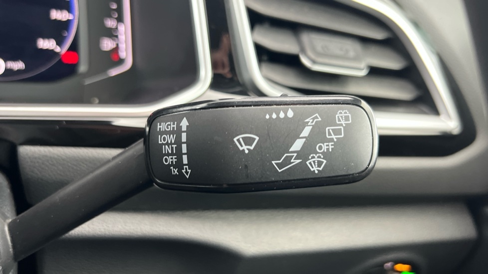 Used Volkswagen T-Roc 2022 for sale - 76124831: Photo 24