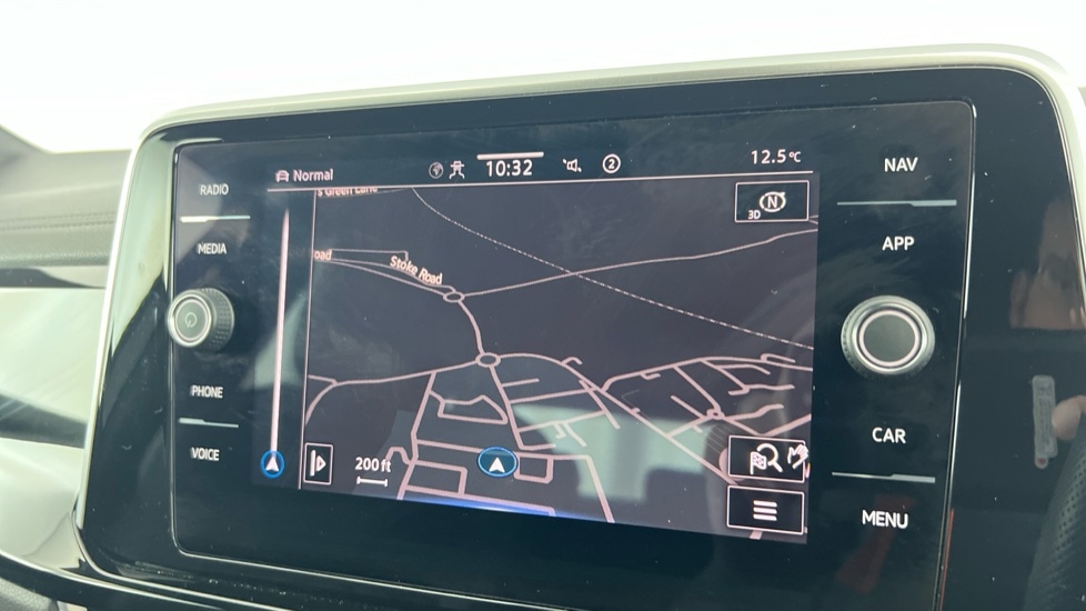 Used Volkswagen T-Roc 2022 for sale - 76124831: Photo 27