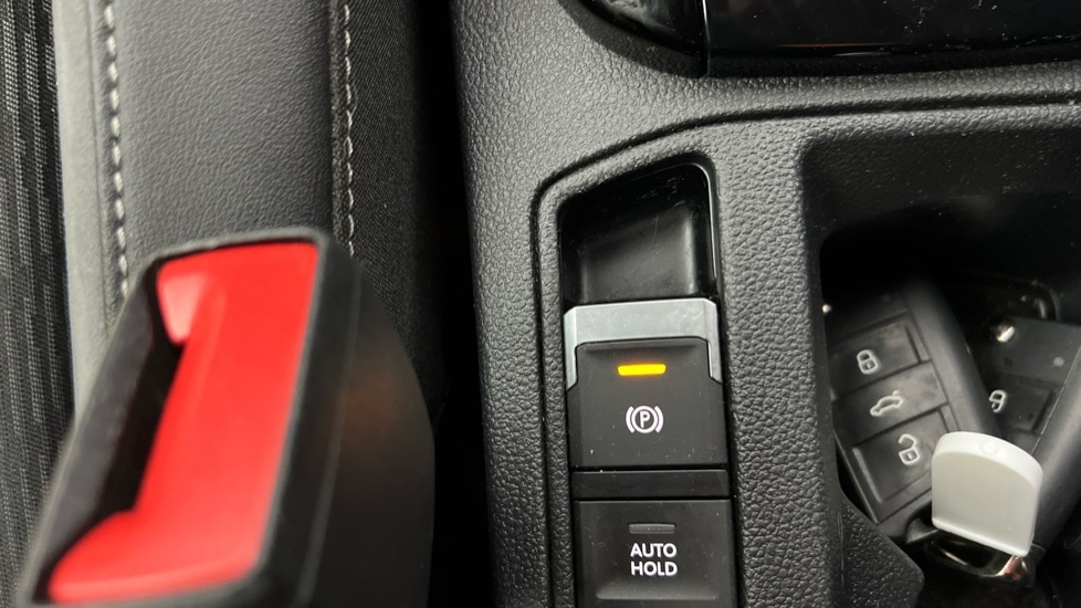 Used Volkswagen T-Roc 2022 for sale - 76124831: Photo 42