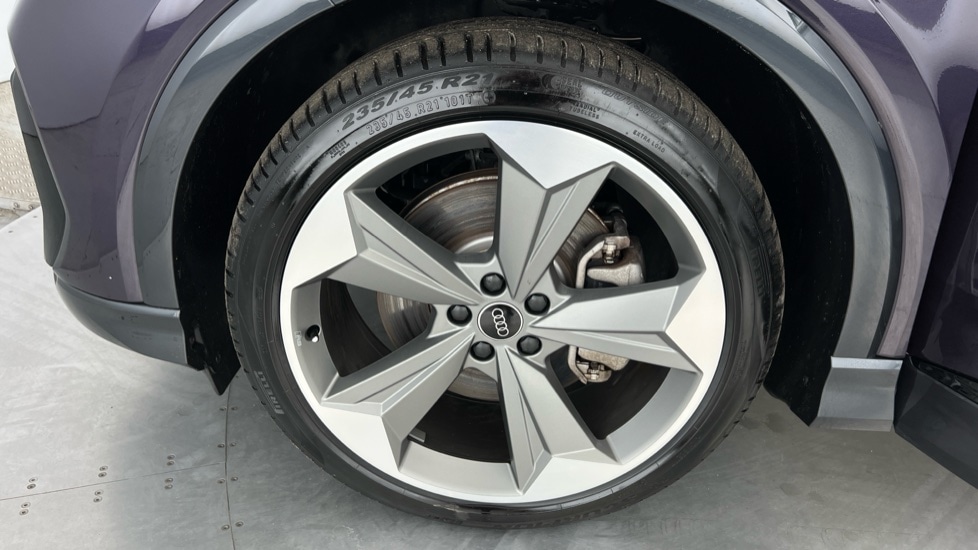 Used Audi Q4 e-tron 2024 for sale - 76328010: Photo 21