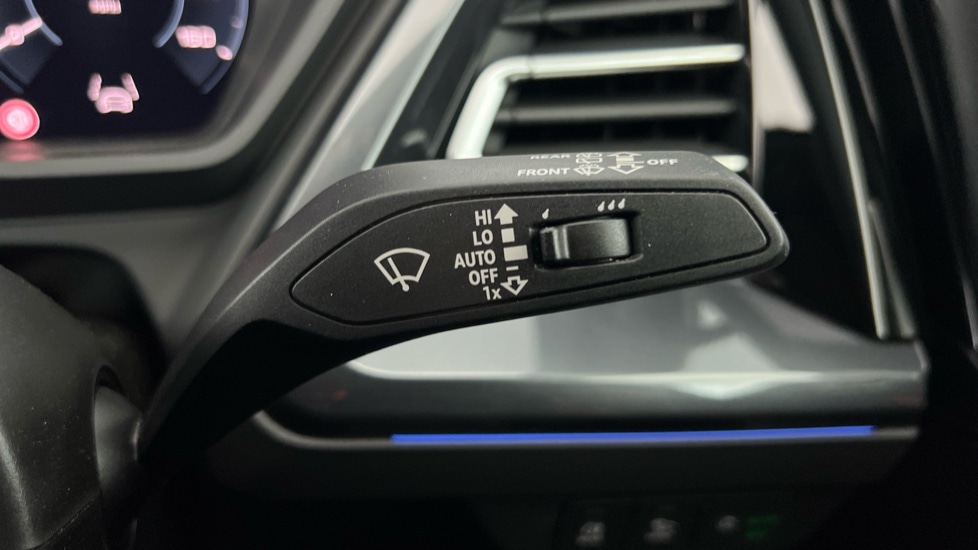 Used Audi Q4 e-tron 2024 for sale - 76328010: Photo 32