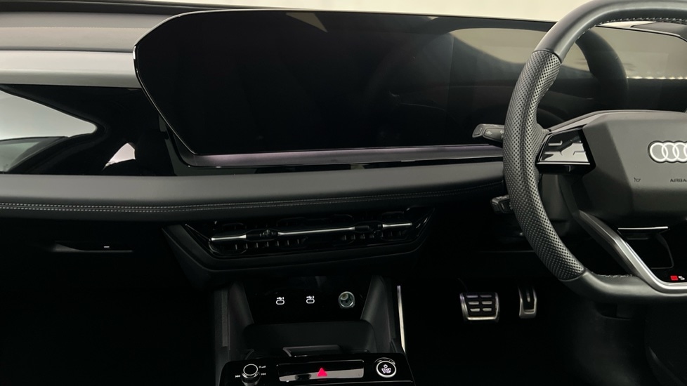 Used Audi Q6 e-tron 2024 for sale - 76384341: Photo 13