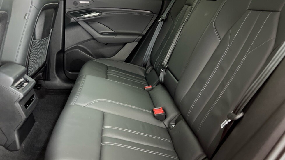 Used Audi Q6 e-tron 2024 for sale - 76384341: Photo 15