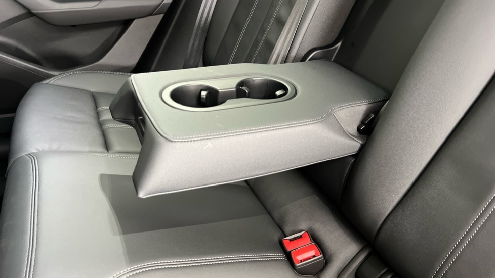 Used Audi Q6 e-tron 2024 for sale - 76384341: Photo 38