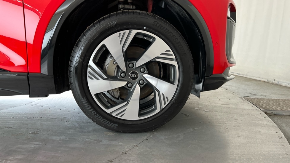 Used Audi Q6 e-tron 2024 for sale - 76384341: Photo 5