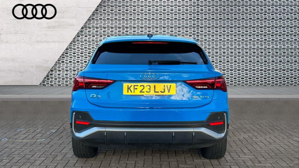 Used Audi Q3 2023 for sale - 76552277: Photo 11