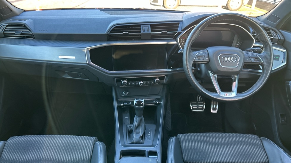 Used Audi Q3 2023 for sale - 76552277: Photo 12